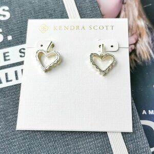 New Gold Kendra Scott Sophee heart Drop Earrings